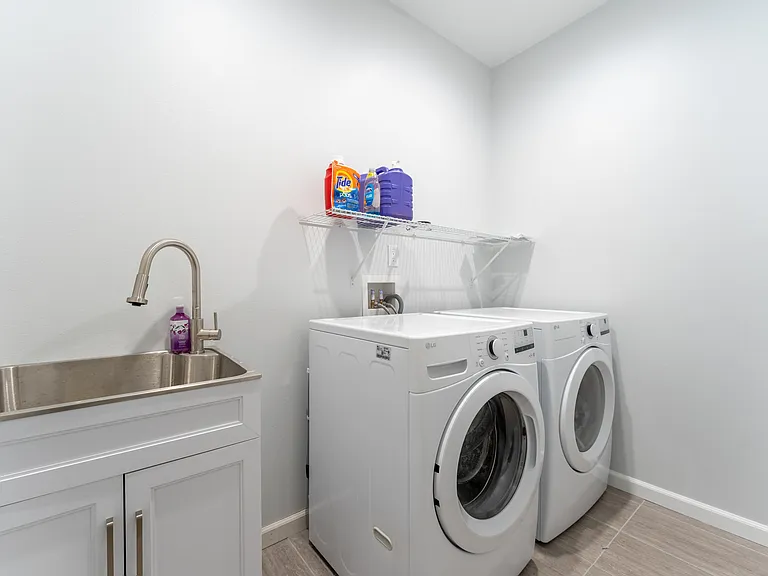 84-245 Makau St #1 — Photo 28