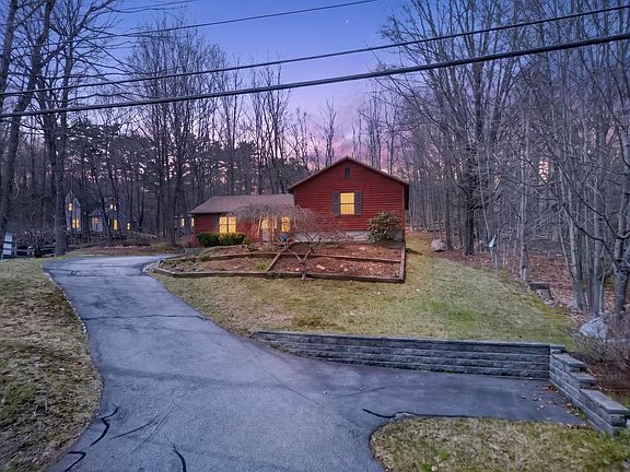 4th image of 15 Kelsea Avenue