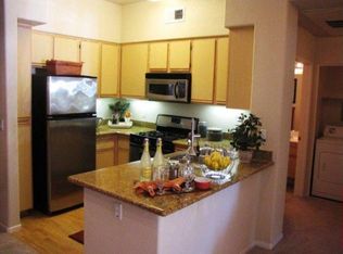 1858 Thibodo Rd APT 104, Vista, CA 92081