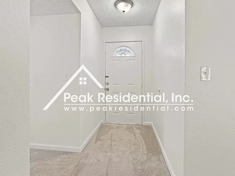 4154 Englewood St — Photo 4