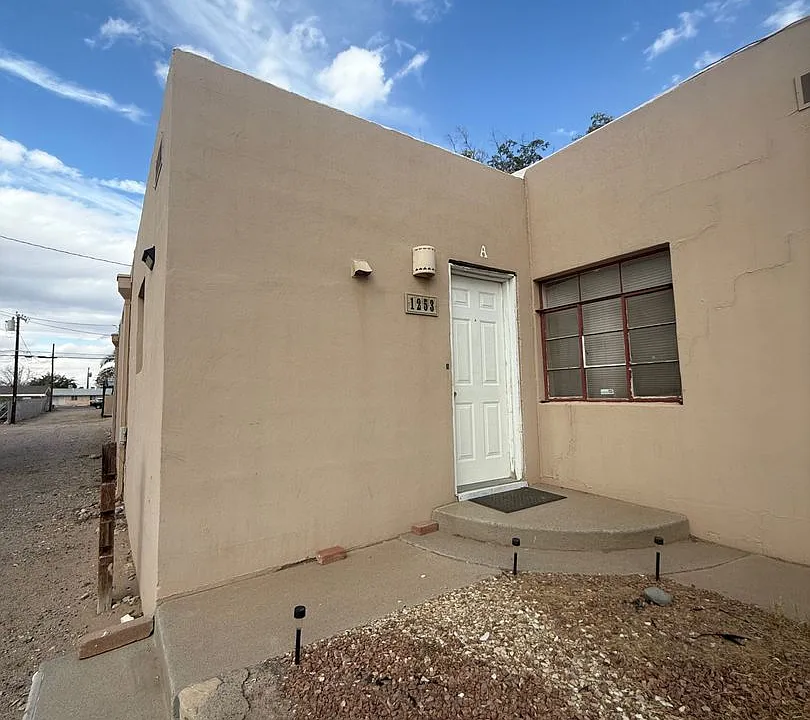 1253 E Mesa Ave #A