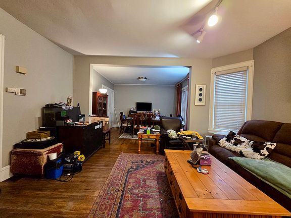 5th image of 8 Brighton St