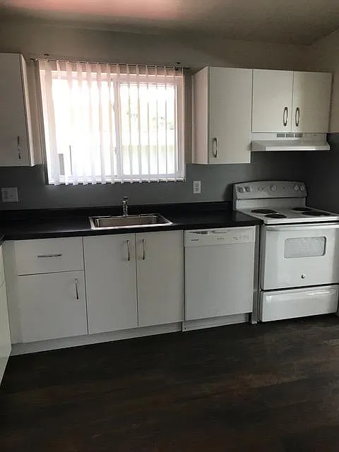 1460 Bemidji Dr — Photo 3