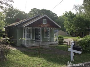 2869 Jones St, East Pt, GA 30344