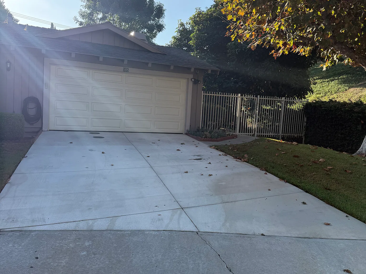 3 bed, $4,250 — Photo 1