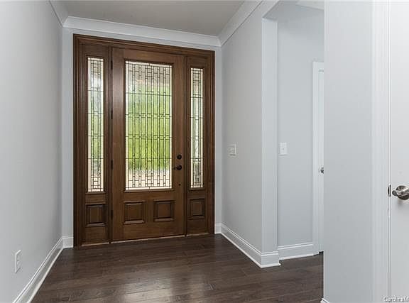 4th image of 7038 Reeves St