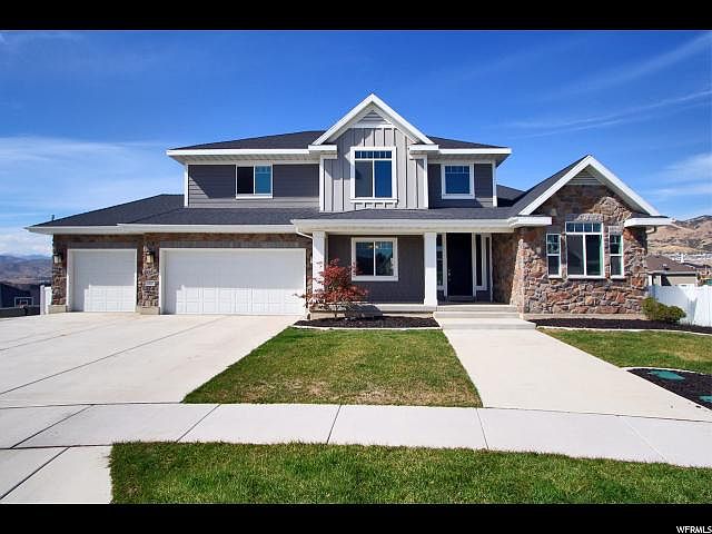 1st image of 2837 N Park View Ct