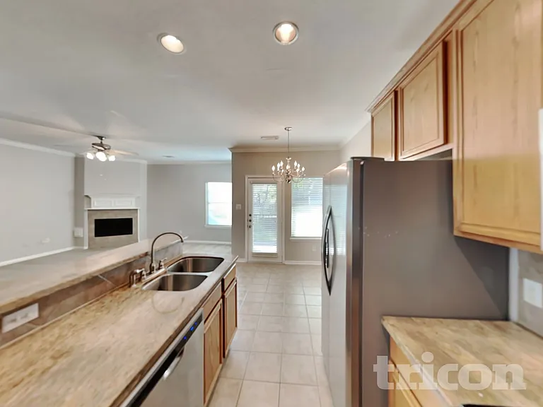 3135 Lavender Candle Dr — Photo 6