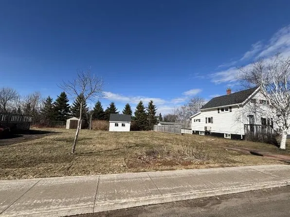 119 Ottawa St, Summerside, PE C1N 1W4