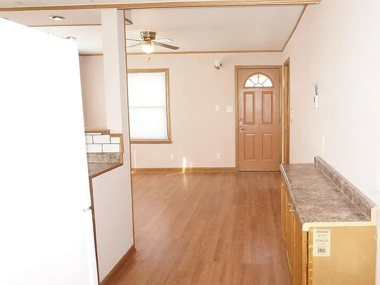 2601 Cottonwood Ct — Photo 11