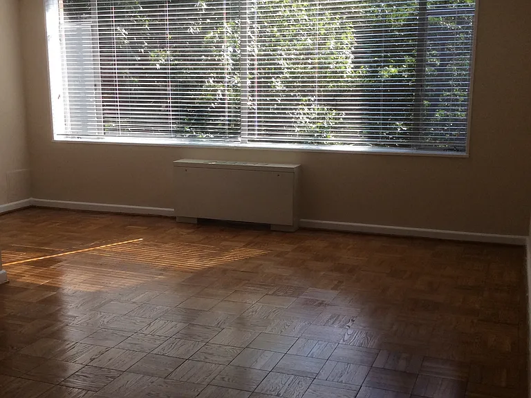 Connecticut Park Apartments — Photo 49