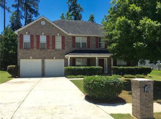 6055 Fairington Farms Ln, Lithonia, GA 30038