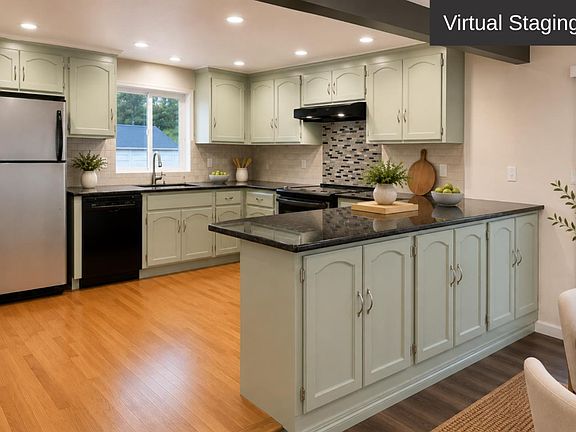 5th image of 1540 Bulb Ave