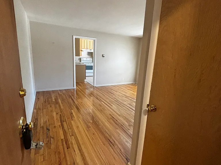 1057 E 2nd Ave #12 — Photo 4