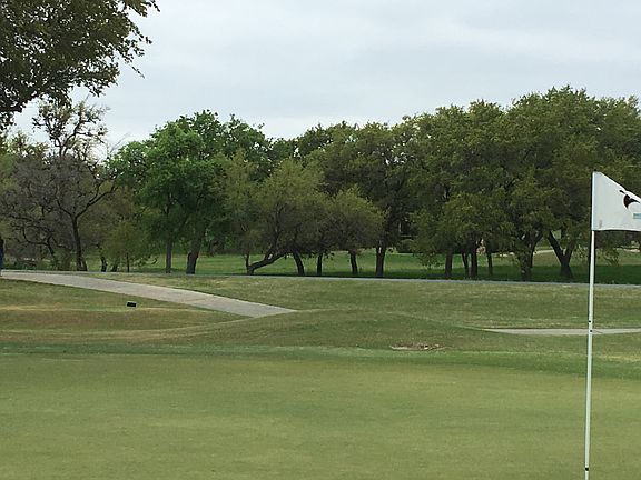4th image of 26701 Masters Pkwy