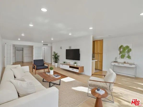 175 N Swall Dr APT 101, Beverly Hills, CA 90211