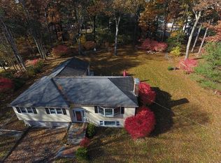 25 Country Village Ln, Sudbury, MA 01776