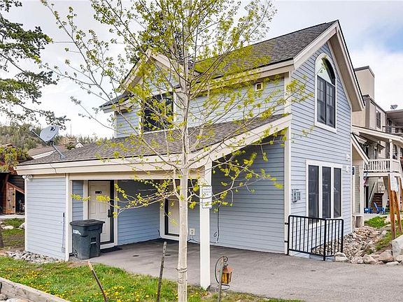 3rd image of 324 N Main St #324