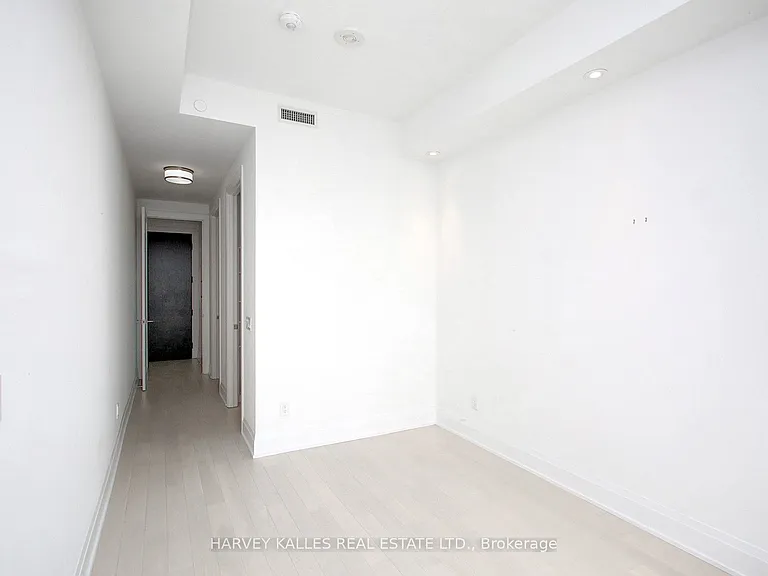 470 Front St W #3405 — Photo 21