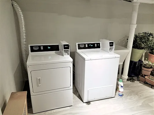 Rented by The Hamilton Group | media 8