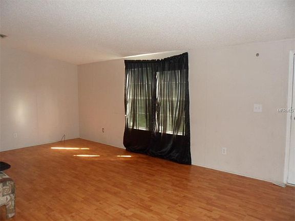 2nd image of 5045 Marina Dr