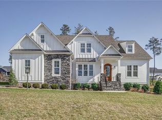 16031 Old Castle Rd, Midlothian, VA 23112