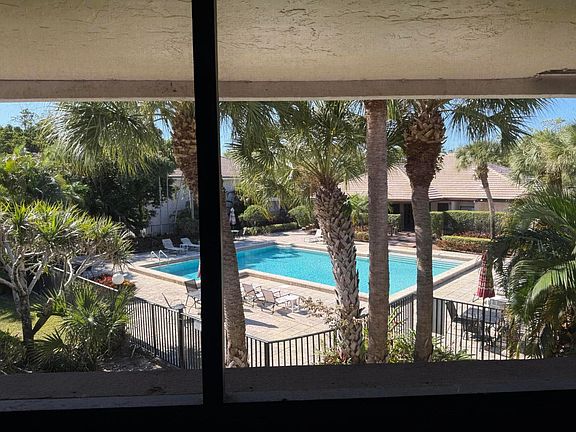 5th image of 9292 Sable Ridge Cir APT D