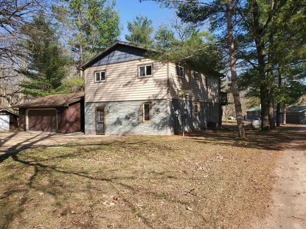 N4110 Fish Haven Ct, Oxford, WI 53952