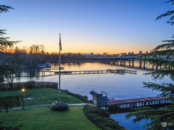 2502 Canterbury Lane E #310, Seattle, WA 98112