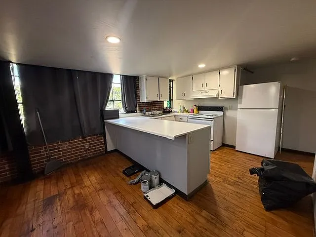 1 bed, 1.0 bath, 547 sqft, $900 — Photo 15