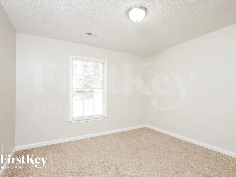 3208 Wingrave Ter — Photo 13
