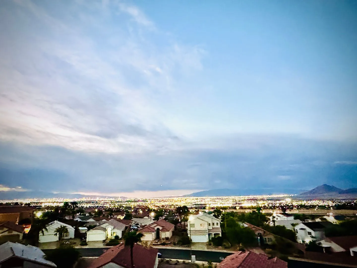 Strip View Gated 3 bd 2.5ba Townhouse in Black Mountain Henderson Quail Ridge community! — Photo 3