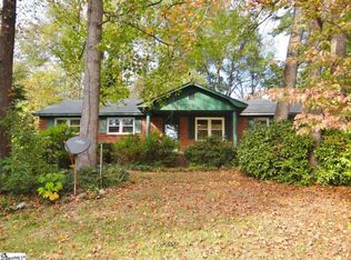 37 Amy Ln, Taylors, SC 29687