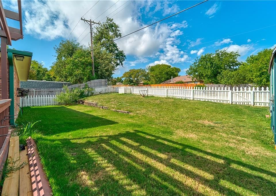 2511 Mountainview Dr, Corinth, TX 76210 Zillow