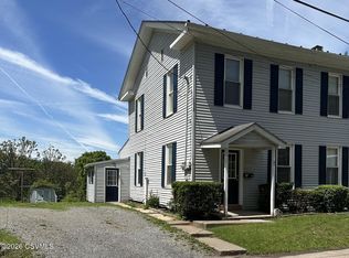 34 Main St, Watsontown, PA 17777