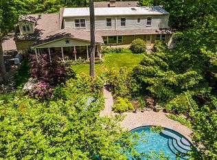 11027 Birdfoot Ln, Reston, VA 20191