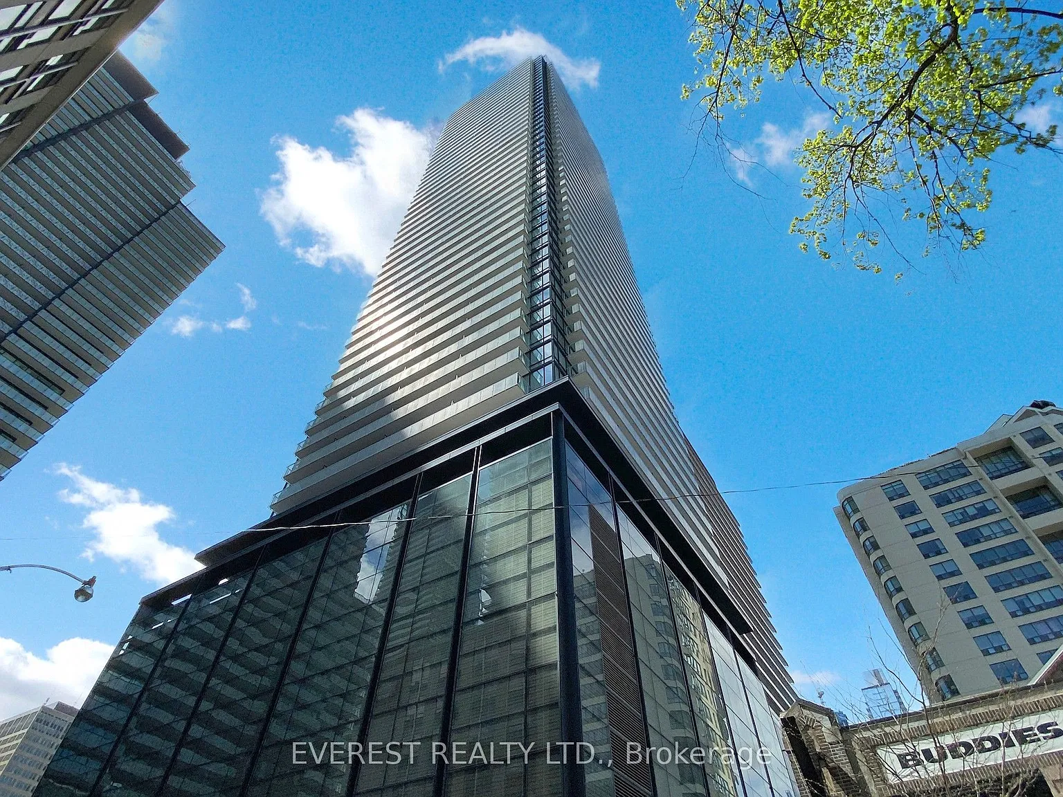 2 bed, $2,500 — Photo 2