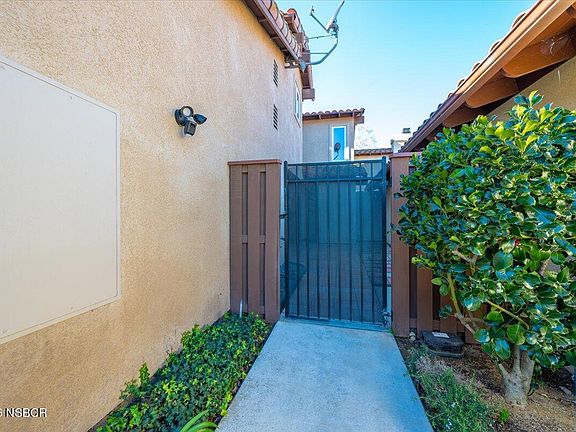 4th image of 4344 Foxenwood Cir