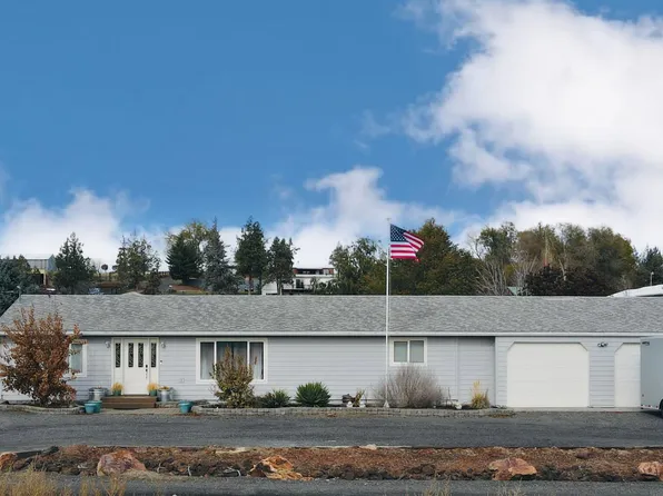 1048 SW Colfax Ln, Madras, OR 97741
