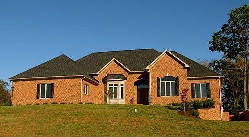 2nd image of 207 Waterton Dr