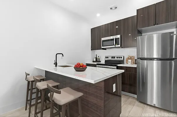 Rented by Compass | media 21