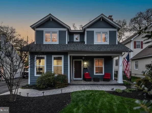 114 S Spring St, Falls Church, VA 22046