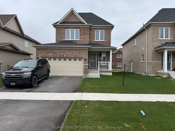 207 Cubitt St, Clearview, ON L0M 1S0