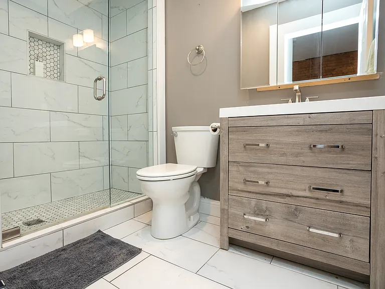 627 Main St #3 — Photo 26