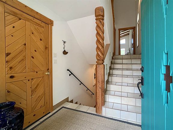 4th image of 4 Sugar Bear Ln