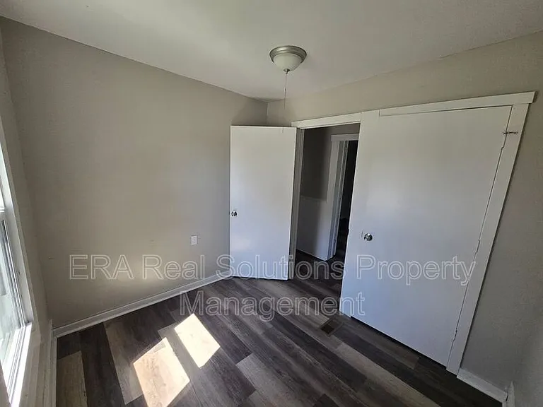 4806 US Highway 62 SW — Photo 10