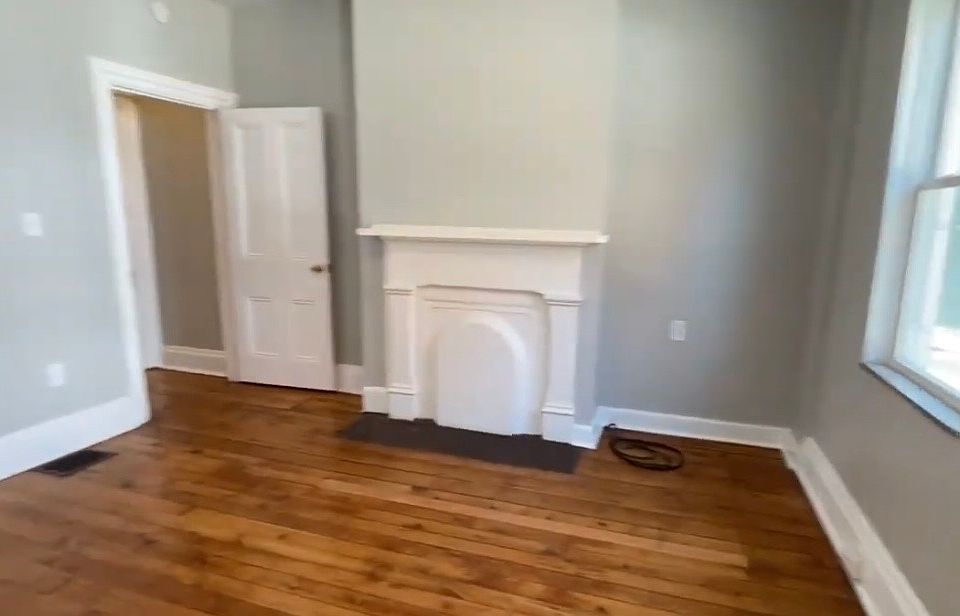 1st image of 213 Edmond St