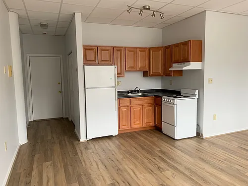 Floor plan 301