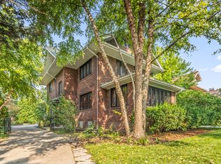 820 Monroe Ave, River Forest, IL