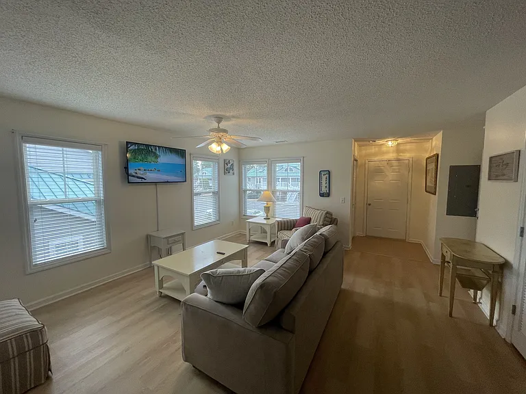 1620 Goley Hewett Rd SE #308 — Photo 14